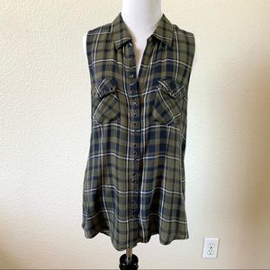 Rock & Republic Sleeveless Flannel Button Up, Sz M